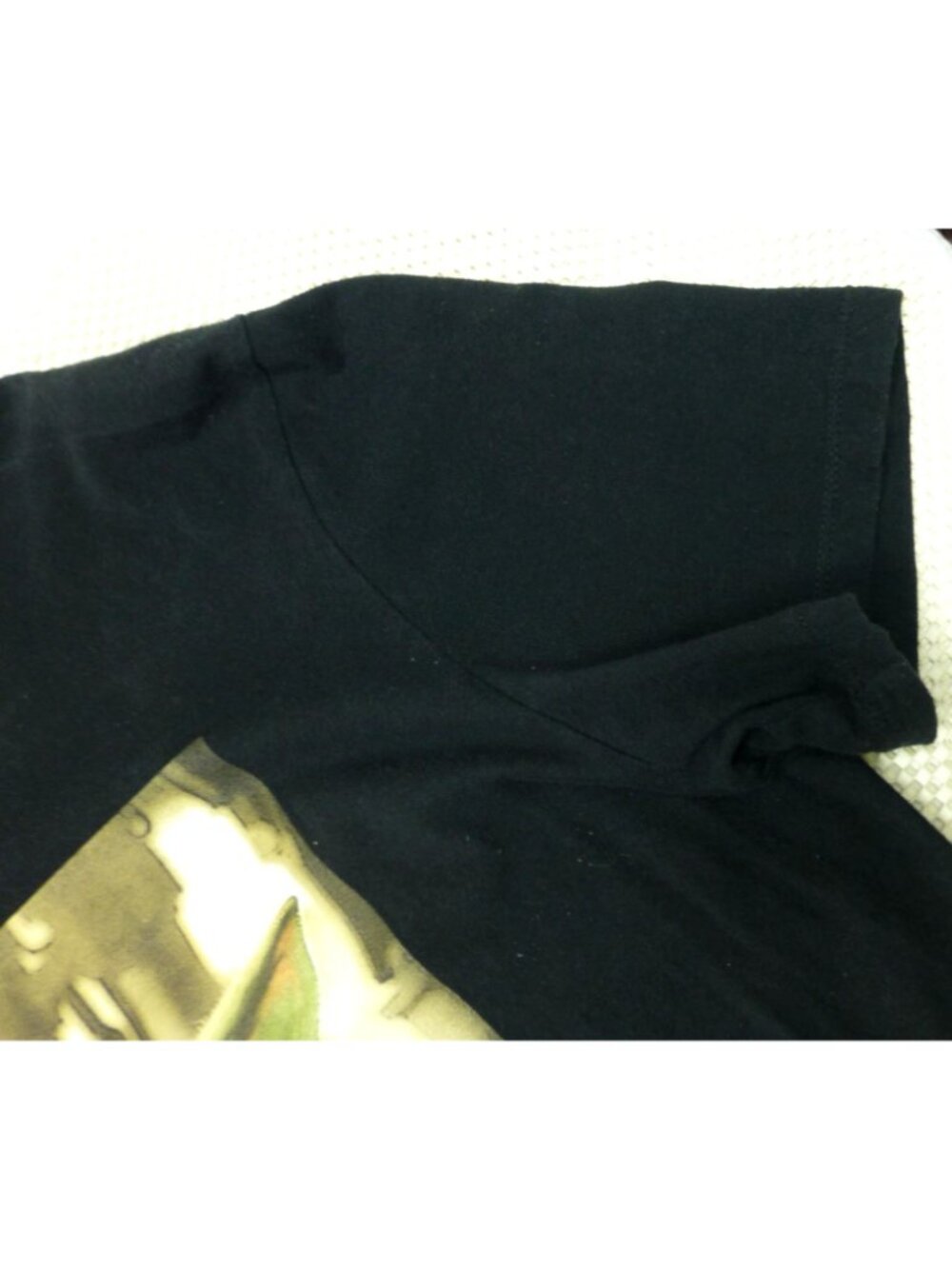 The Mandalorian Baby Yoda Graphic Black T-Shirt Disney Old Navy XL - Picture 6 of 7